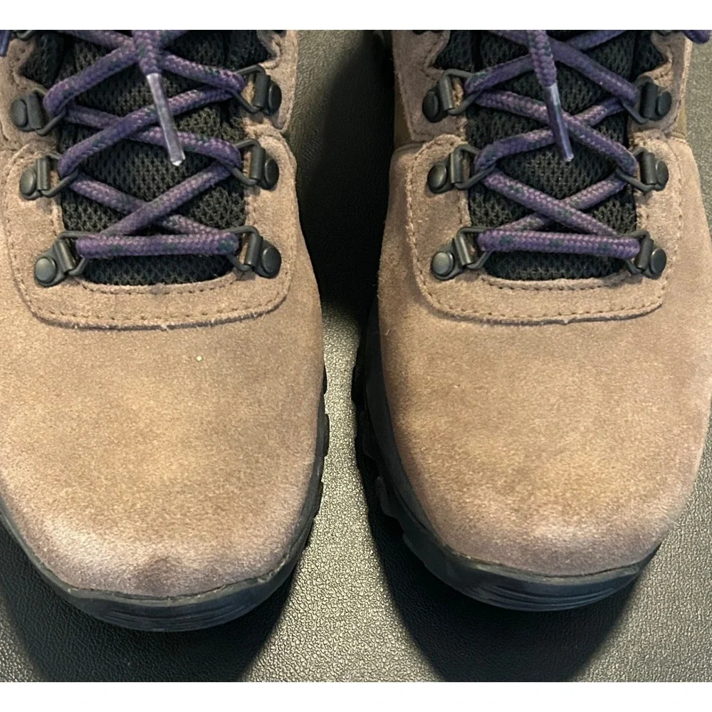 Columbia Newton Ridge Plus II Waterproof Hiking Boots Mens 8 Brown BM2812-202